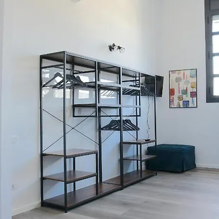 Smart And Comfy - Via Repubblica Di San Marino Appartement *